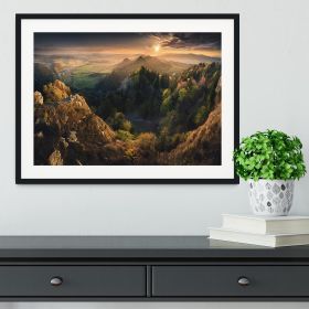 Trzy Korony Ii Framed Print (Color: Black/No White Edging, size: 18" x 12" / 48cm x 30cm (approx))